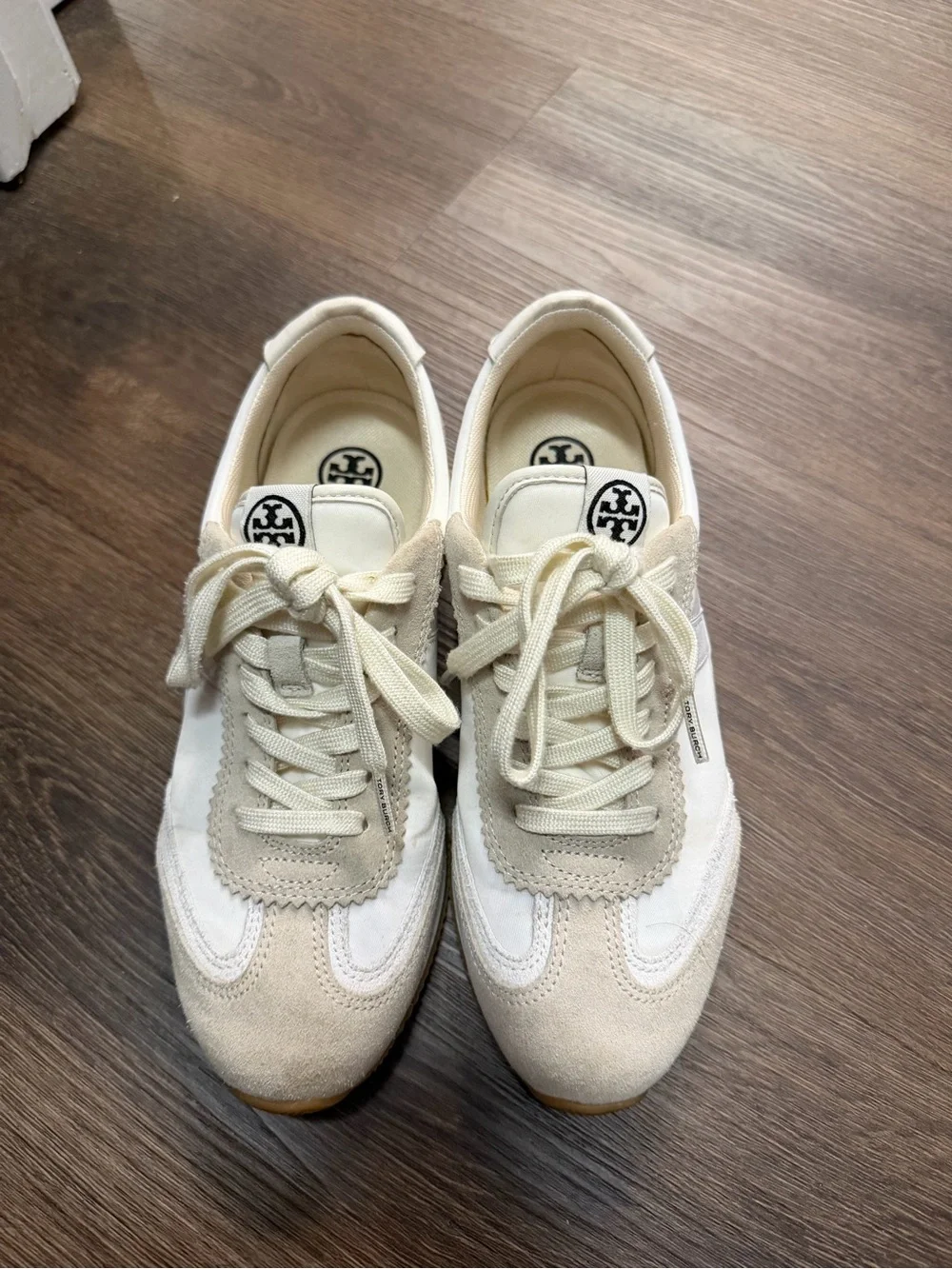 Tory Burch tory burch